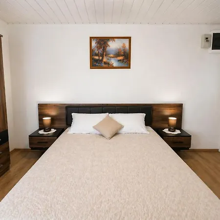 Adria House * Grižane